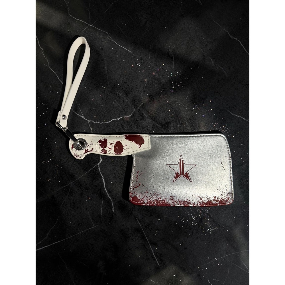 Jeffree Star - Cleaver Zippered Wristlet